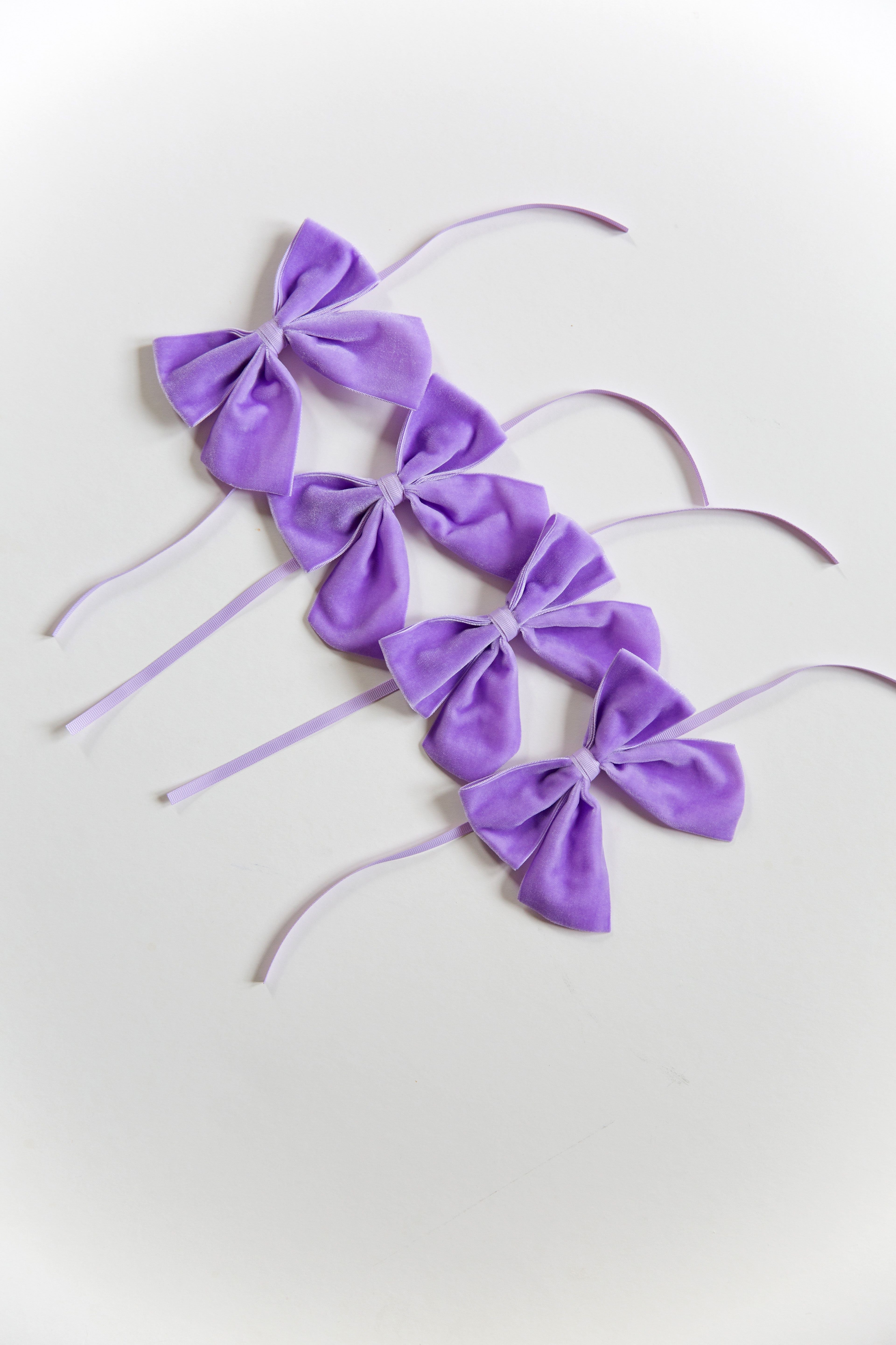 Charming Velvet Bows Set Of 4