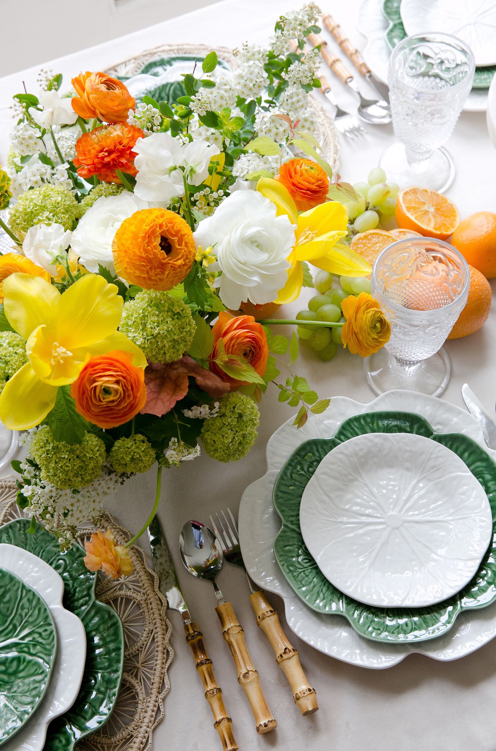 dinner plates, dinner plate set, plate set
ceramic dinner plates, porcelain plates, Luxury plates, kitchen plates, tableware
dish set, dining plate, dinnerware London, dinnerware uk, bestselling Dinnerware, cabbage dinnerware