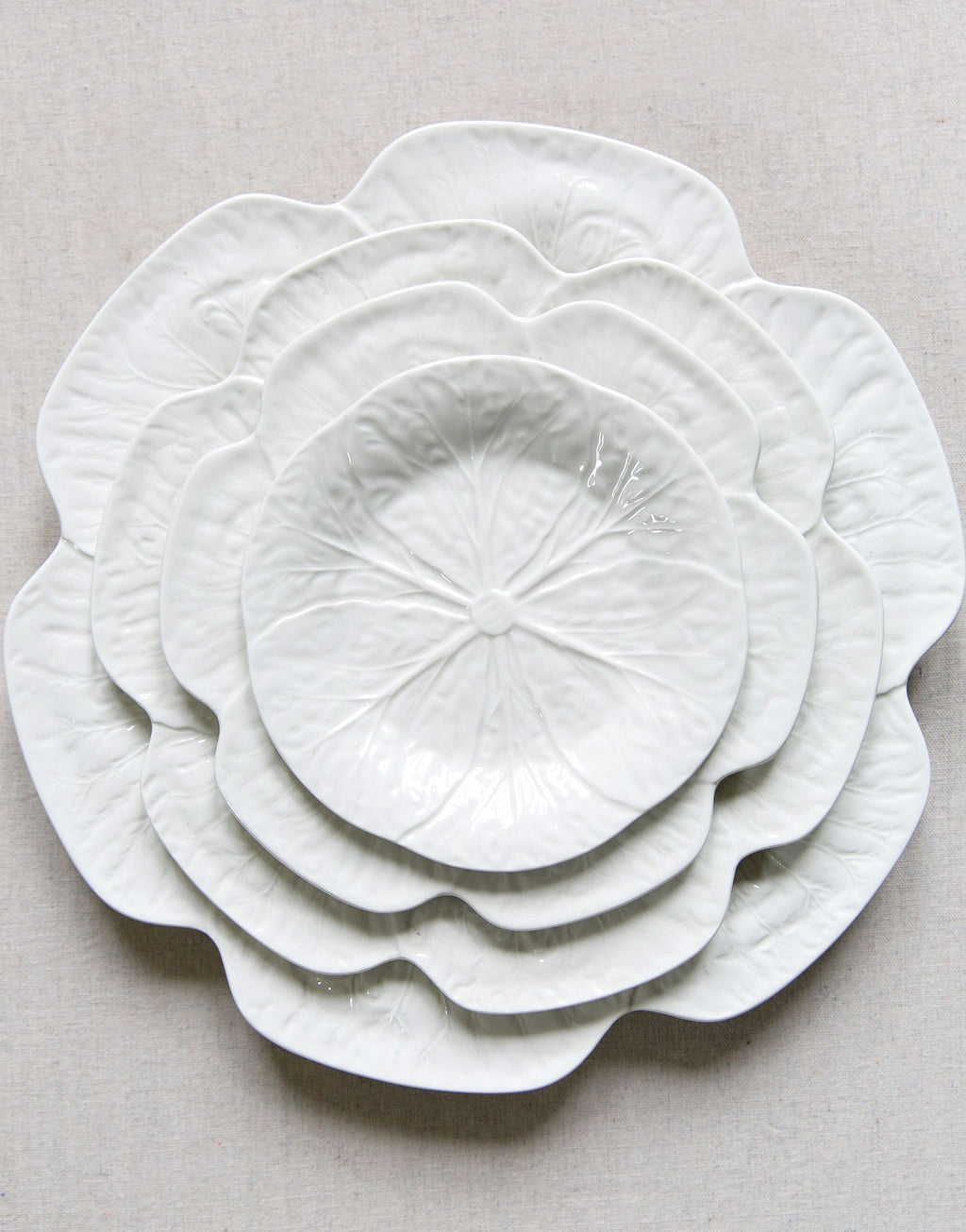 dinner plates, dinner plate set, plate set
ceramic dinner plates, porcelain plates, Luxury plates, kitchen plates, tableware
dish set, dining plate, dinnerware London, dinnerware uk, bestselling Dinnerware, cabbage dinnerware